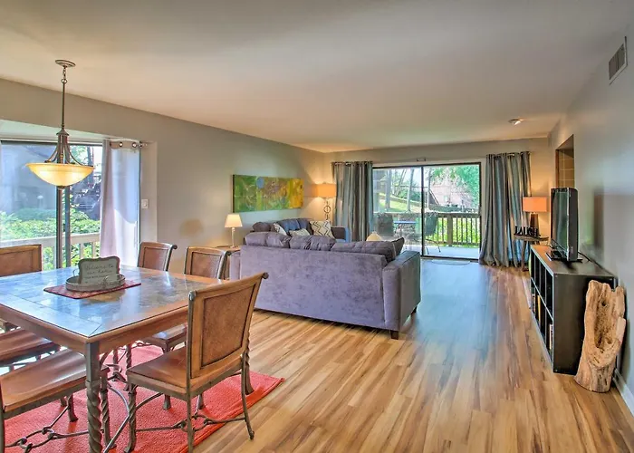 Sunny Hot Springs Hotspot At North Shore Condos!