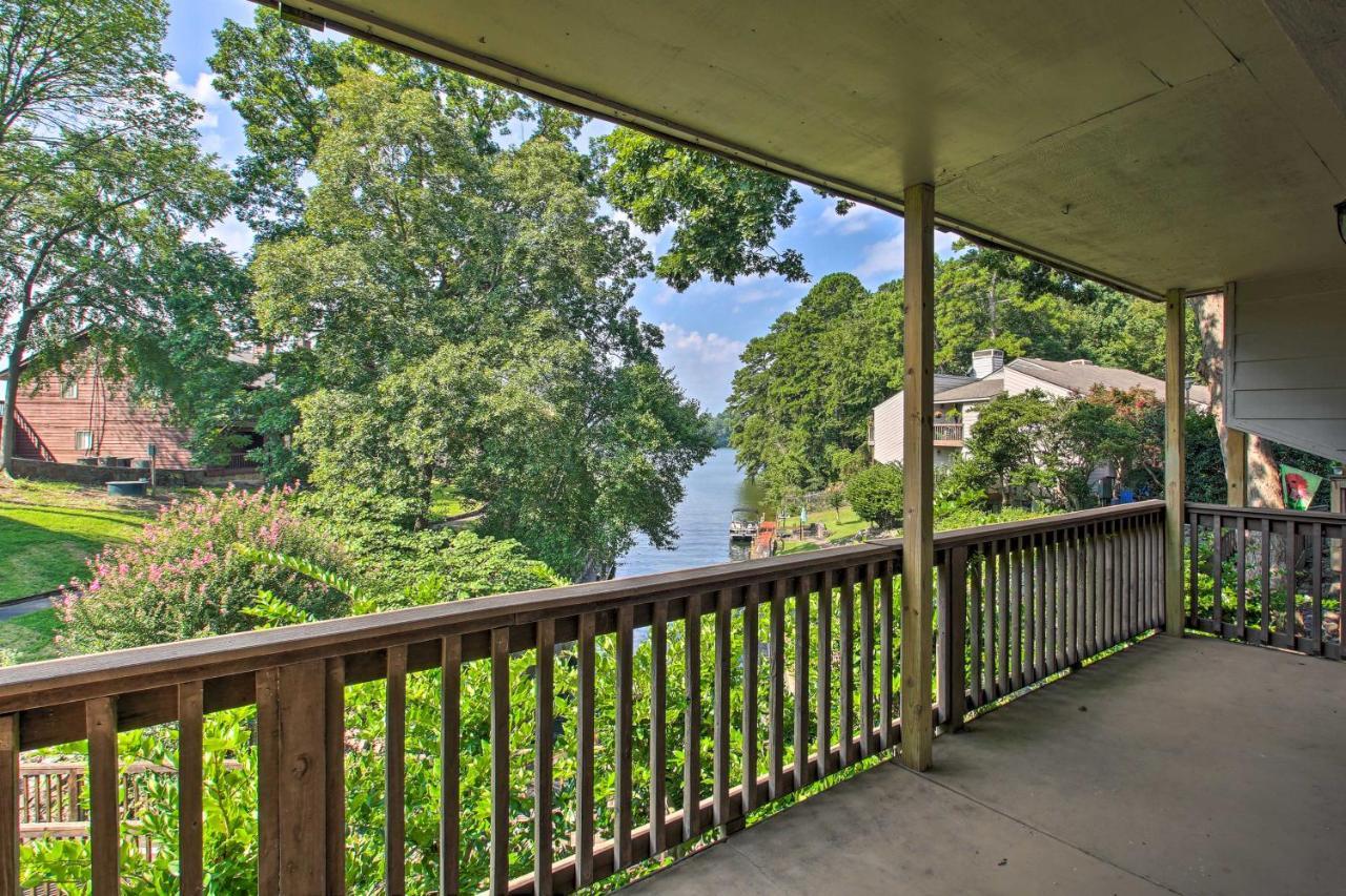 Sunny Hotspot At North Shore Condos! Appartement Hot Springs